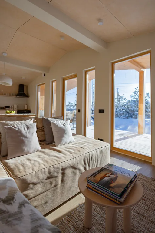 Дача на озере