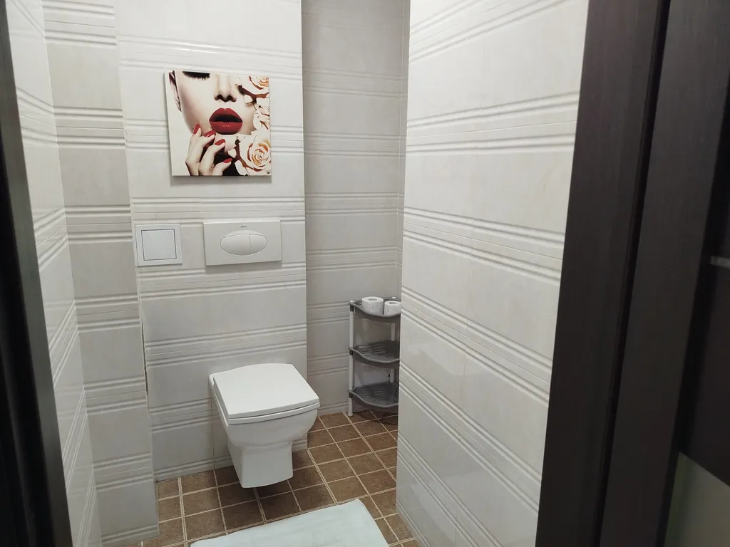 Большая двушка, около Броско молл