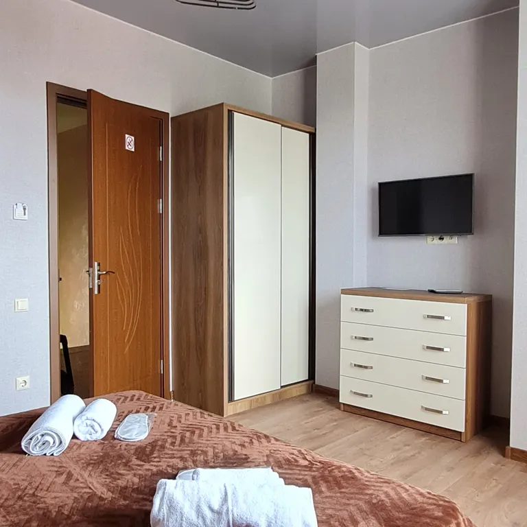 Студия в Гонио с видом на сад и горы, 10 минут до моря