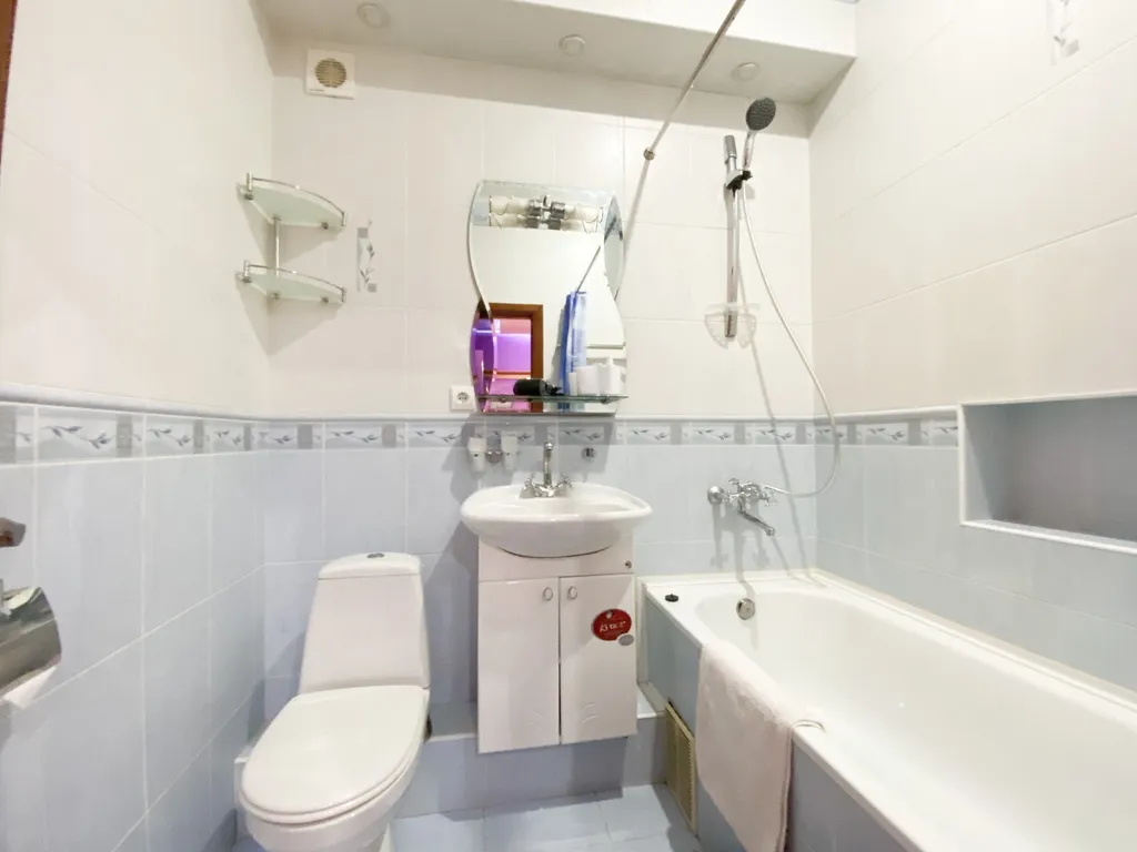 Квартира Квартира Счастье жить в центре Севастополя в яркой квартире с видом на Артбухту — Севастополь