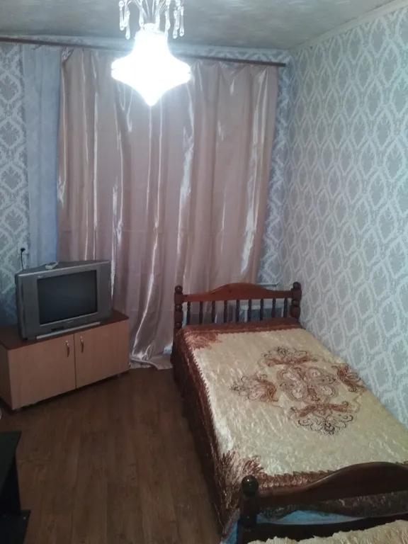 Двухкомнатная квартира недалеко от центра