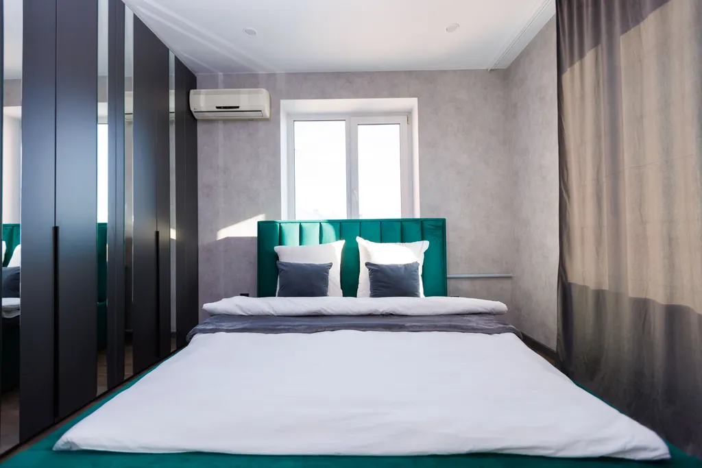 Квартира с видом на собор Александра Невского | квартирный вопрос