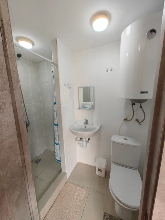 Коттедж Уютный домик с отдельным входом и двором — Геленджик