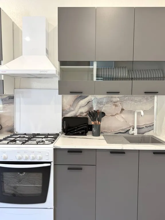 Коттедж с бассейном, спортзалом, барбекю в центре Сочи