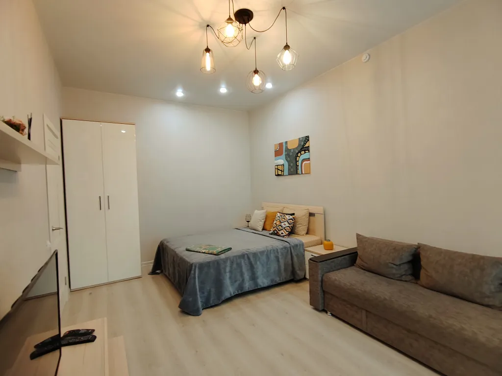 Панорамная квартира на верхнем этаже с видом на город