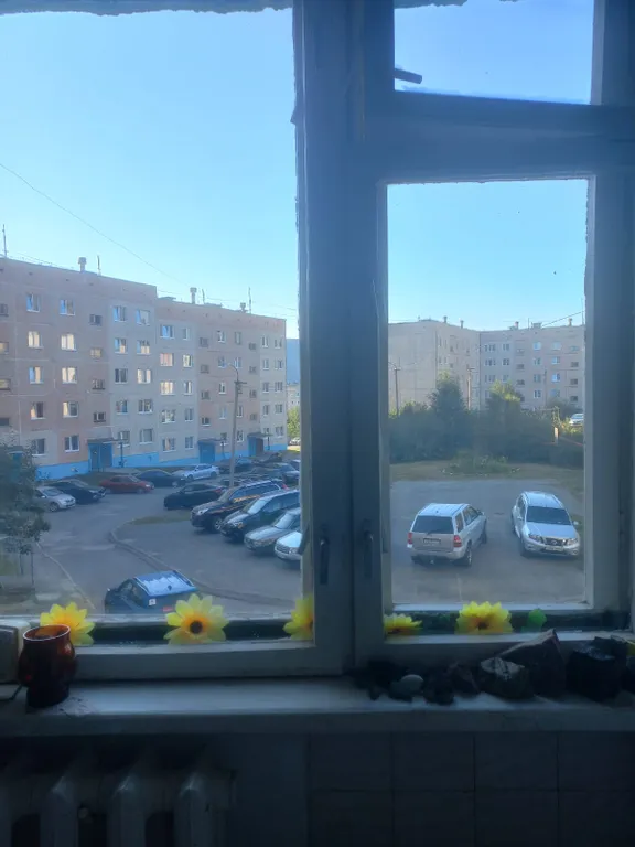 Семейная комната в спальном районе города