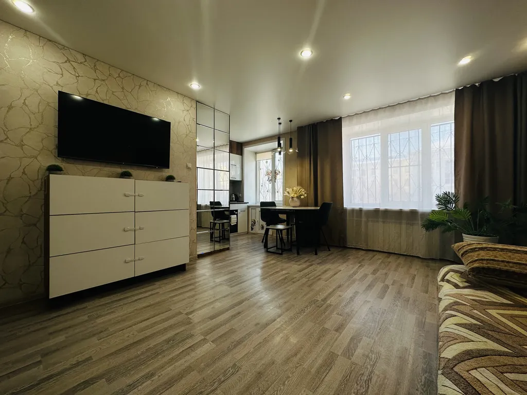 Квартира 2 комнатная Горького 32 — аренда посуточно в Чита