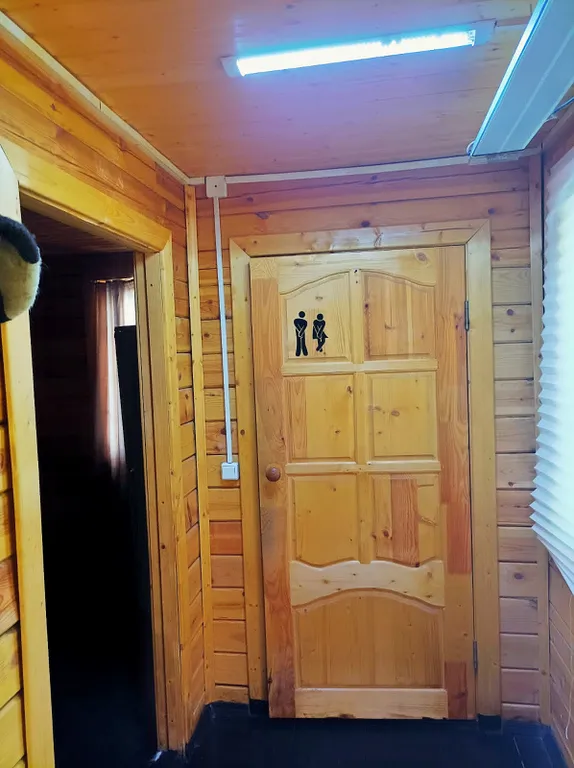 Домик в лесу с собственной баней