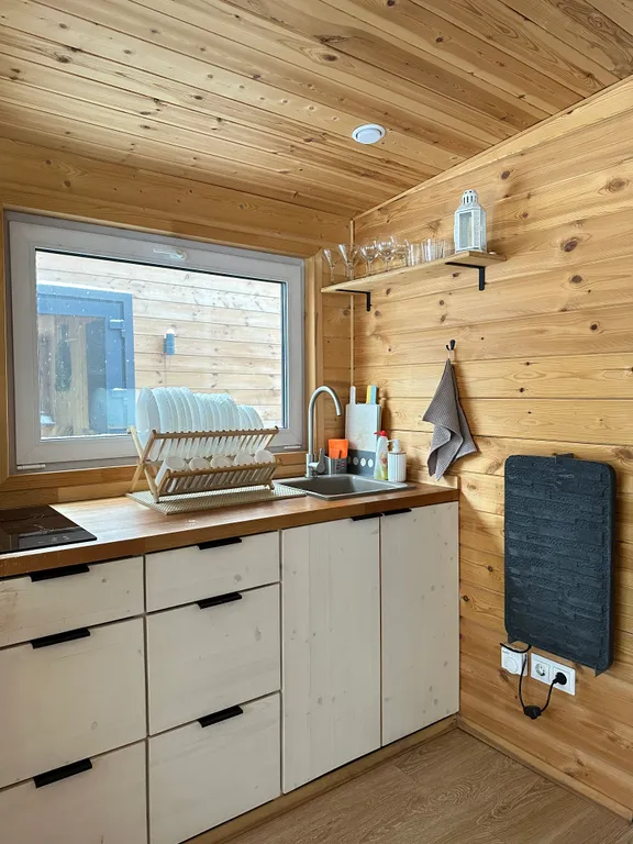 Дом в лесу с баней и чаном