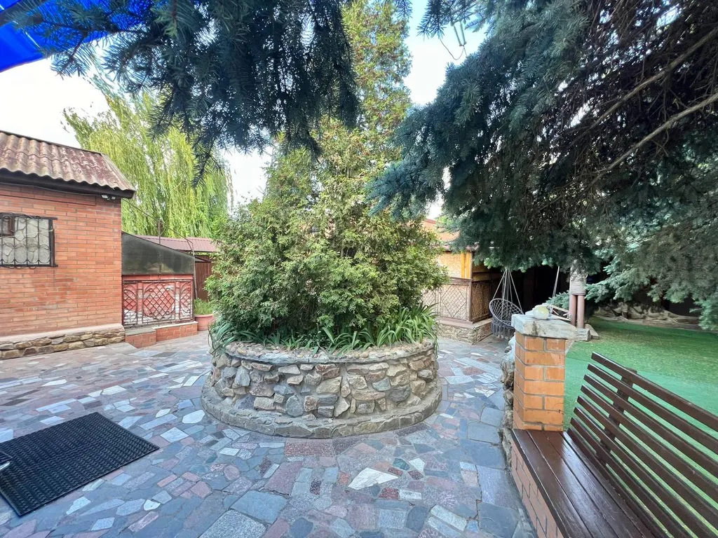 Дача для семейного отдыха Елки-иголки