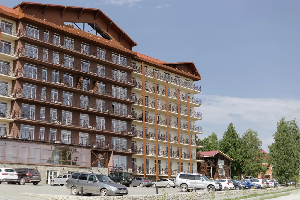 Апартаменты с видом на горы и озеро в 100м от подъёмника