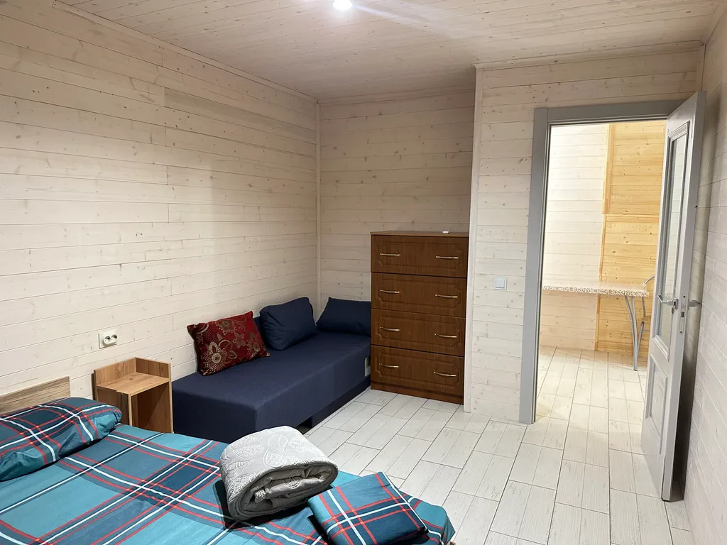 Новая двухкомнатная квартира с двориком