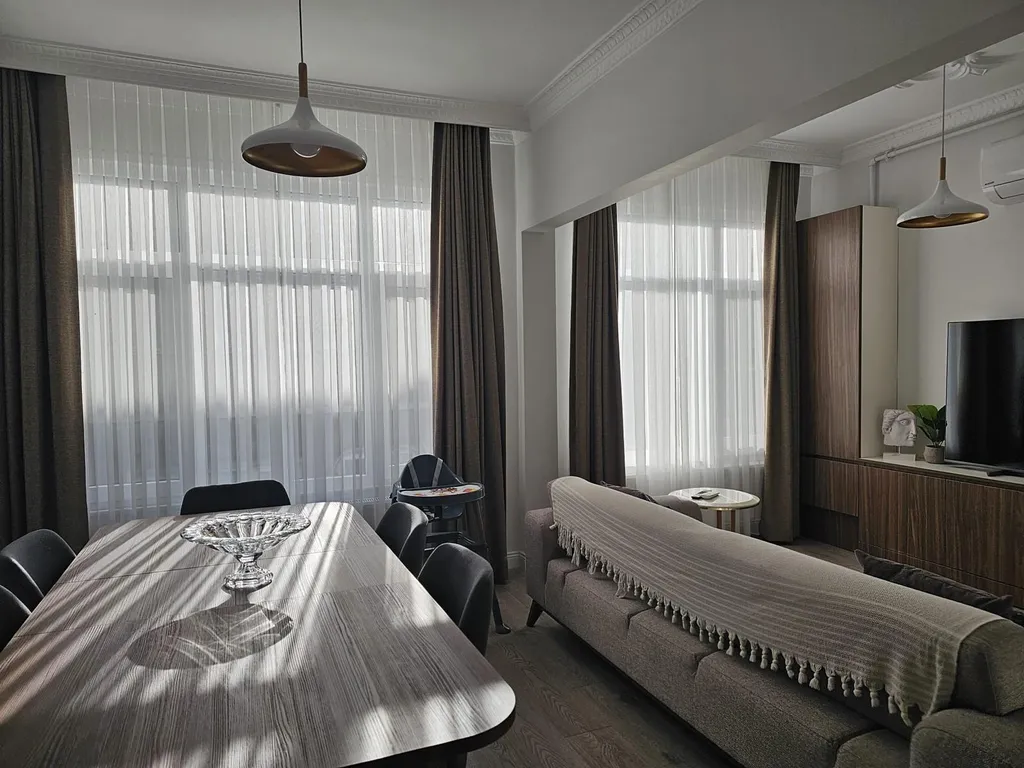 Современная 3-ая комнатная квартира в самом центре Стамбула