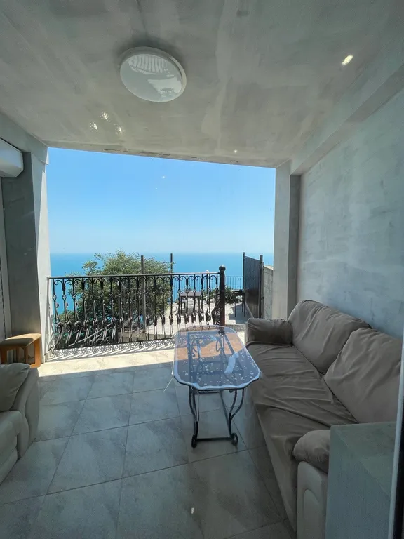 Видовая квартира с мангальным двориком