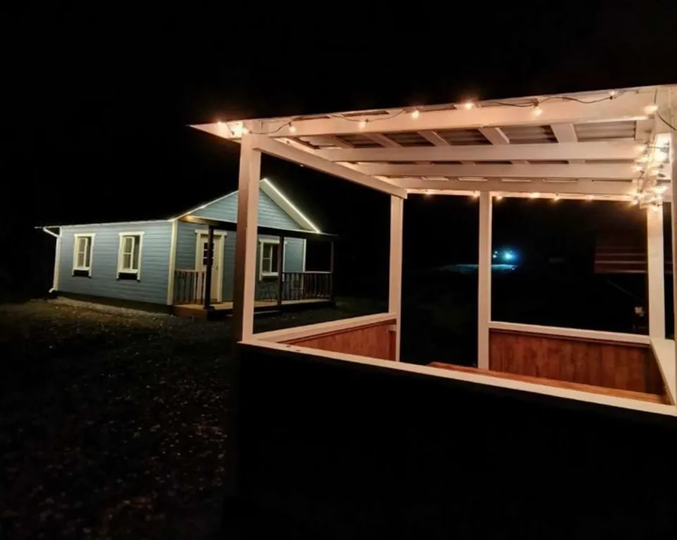 Домик с баней в живописном месте Карелии