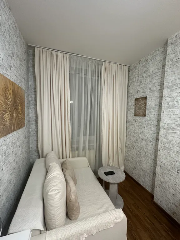 Студия с видом на Каму
(скидки в марте за длительное проживание %)