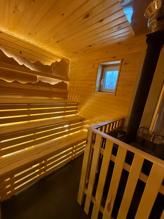 Коттедж 3-комнатный Дом — Деревянное