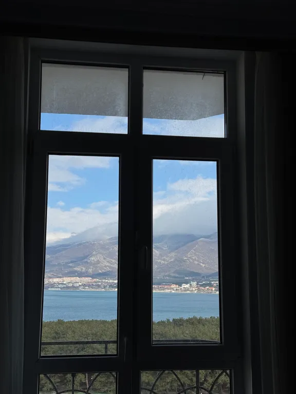 Квартира Квартира с прямым видом на море и горы с новым ремонтом — Геленджик