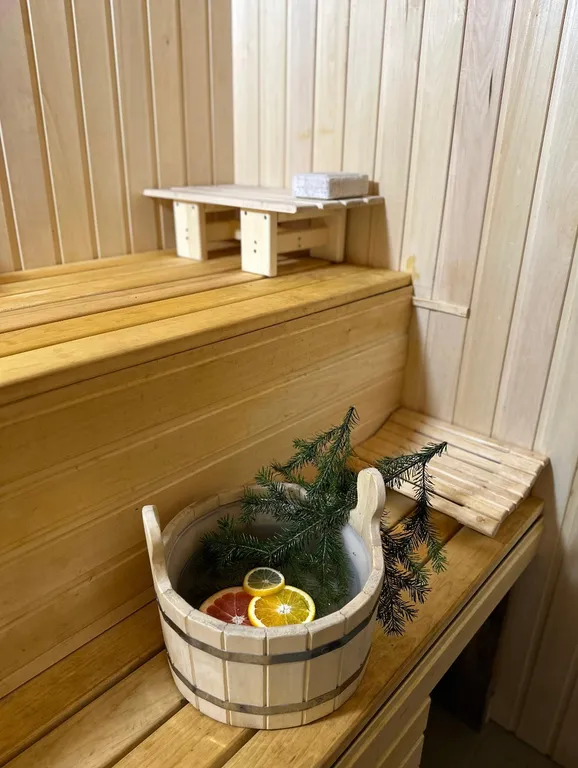 Атмосферный домик вдали от городской суеты