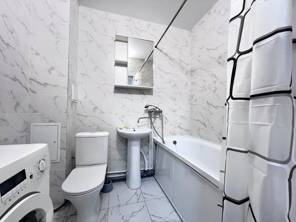 Центр новый дом рядом ледовая арена