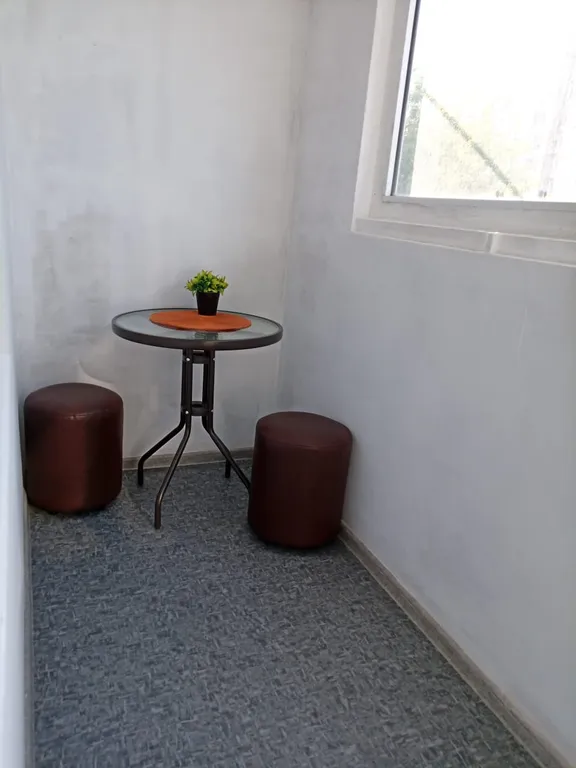 Просторная квартира рядом с Броско Мол