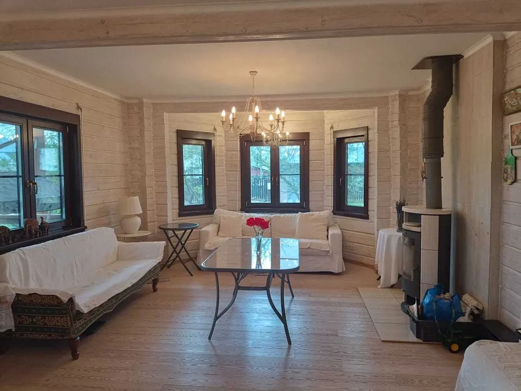 Большой светлый гостевой дом 230кв/м 50 соток участок