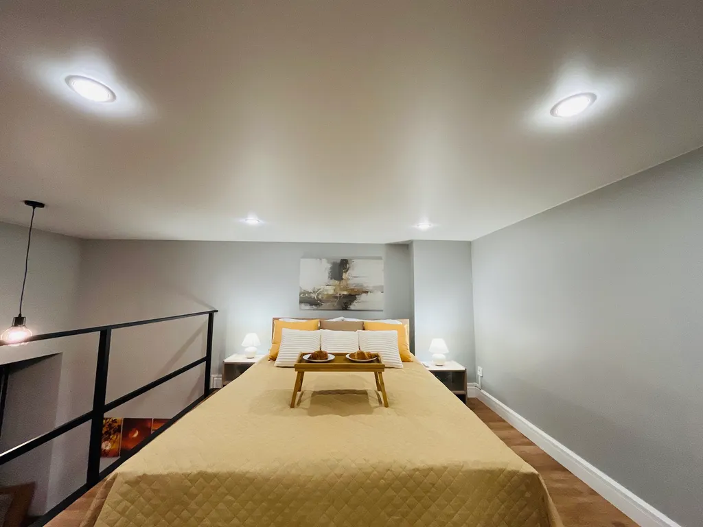 Двухуровневая квартира с кинотеатром в 8 минутах от Шереметьево