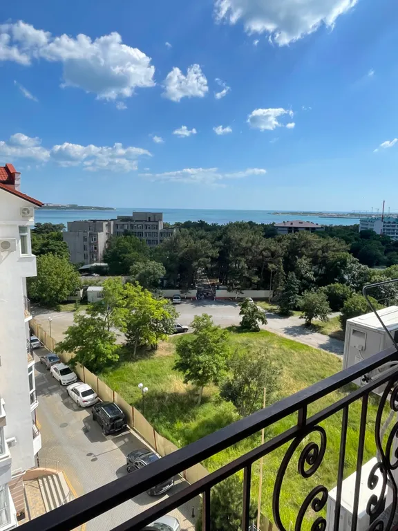 Квартира 2-комнатная Квартира — Геленджик