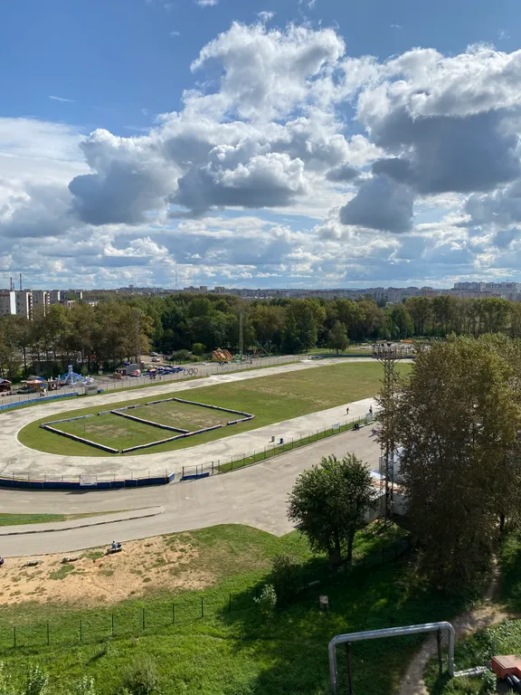 Уютная квартира с видом на стадион