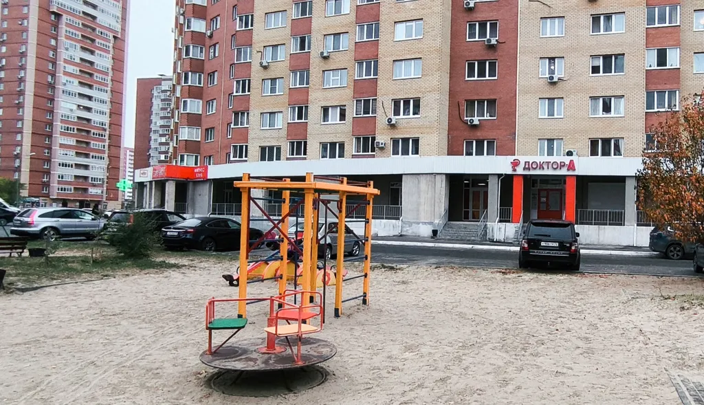 Квартира Квартира Просторная, тёплая студия, ТЦ Окей — Тюмень