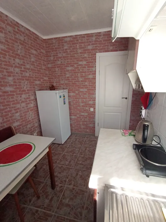 Коттедж Уютный домик с живописным двором — Курортное (Феодосия)