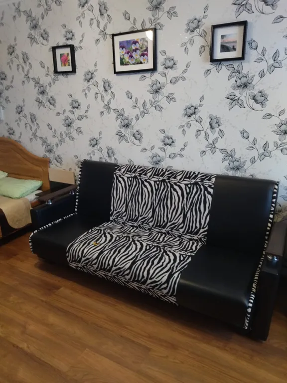 2-х комнатная квартира с хорошим ремонтом у трк окей