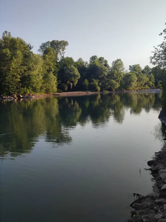 Уютный дом с беседкой и костровой зоной