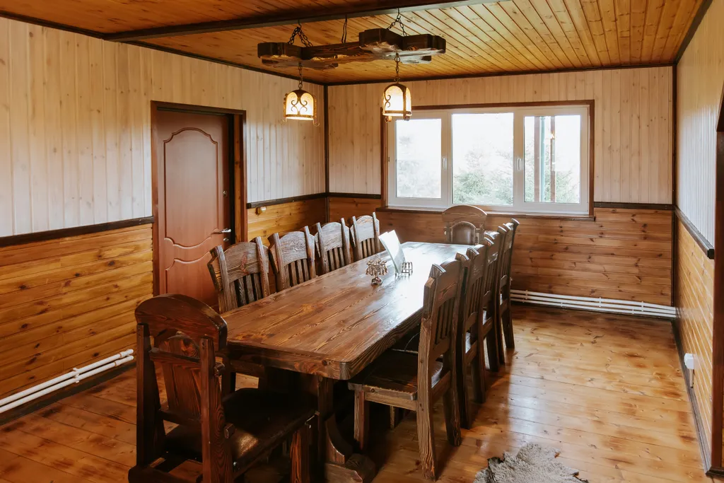 Коттедж для большой семьи и дружной компании на берегу реки Нерль