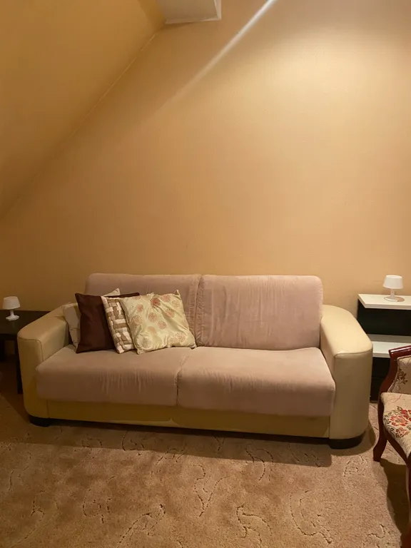 Уютный дом на берегу озера