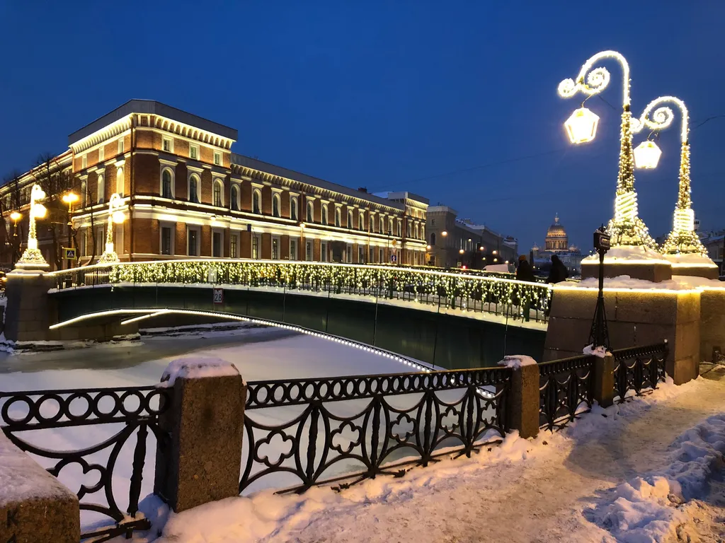 Большая квартира у Мариинского театра — аренда посуточно в Санкт-Петербург