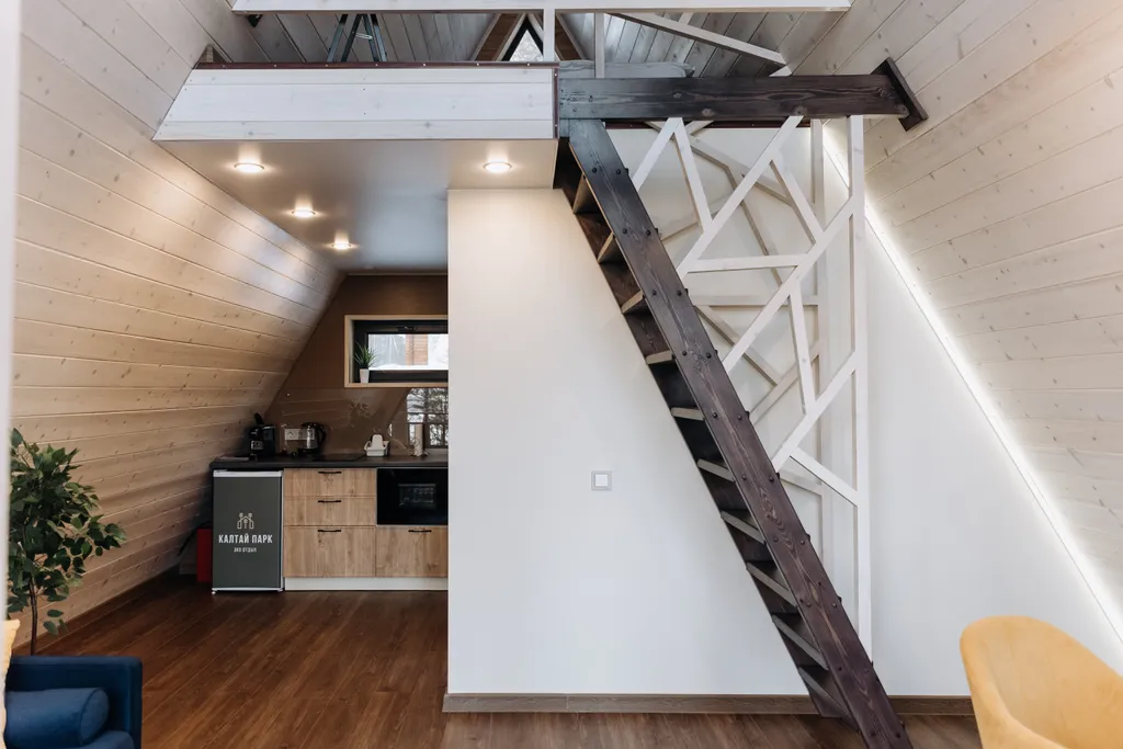 Уютный домик Серый A-Frame с террасой