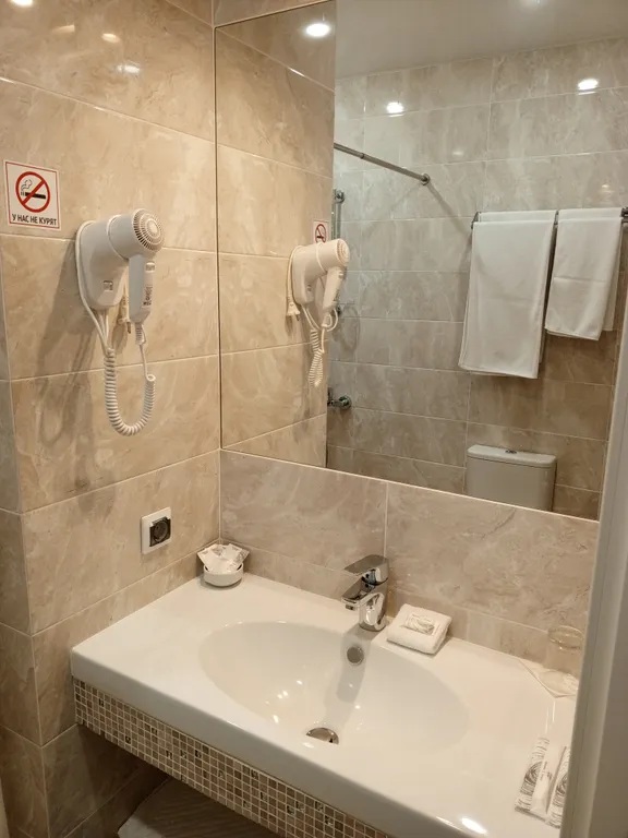 Двухместный улучшенный номер с 2 отдельными кроватями