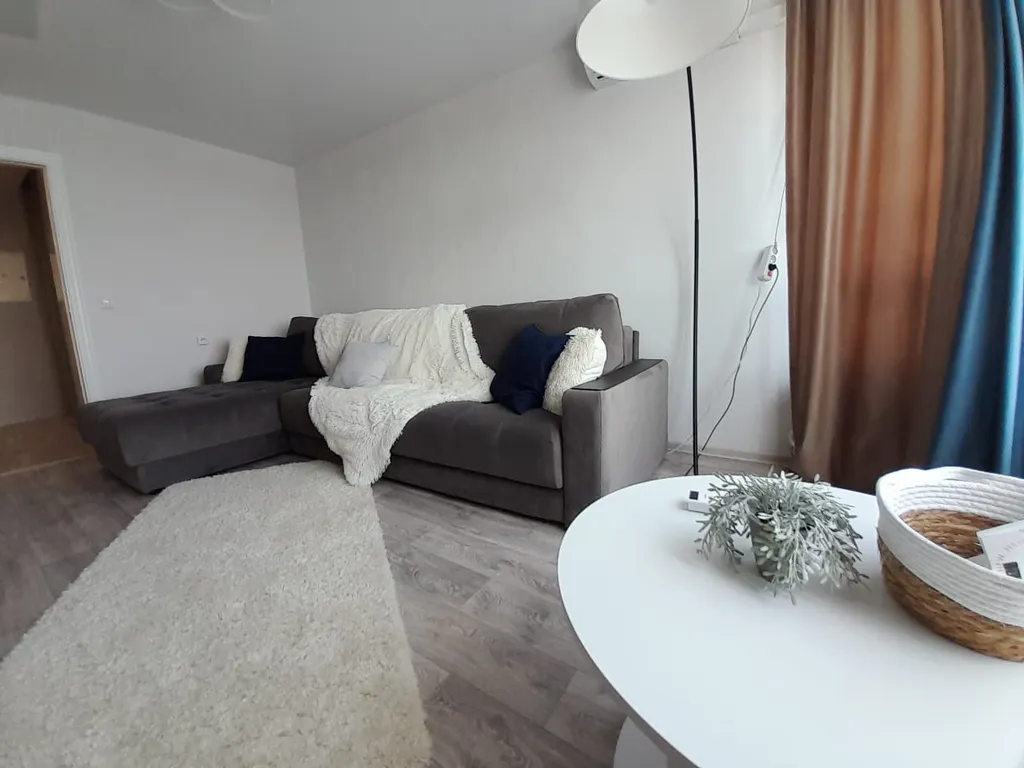 Видовая квартира в ЖК Цветы