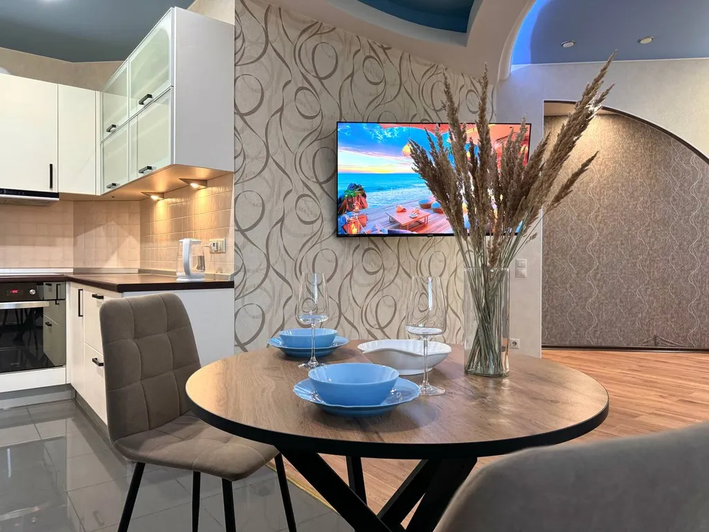 Закатная двушка на Михайловской