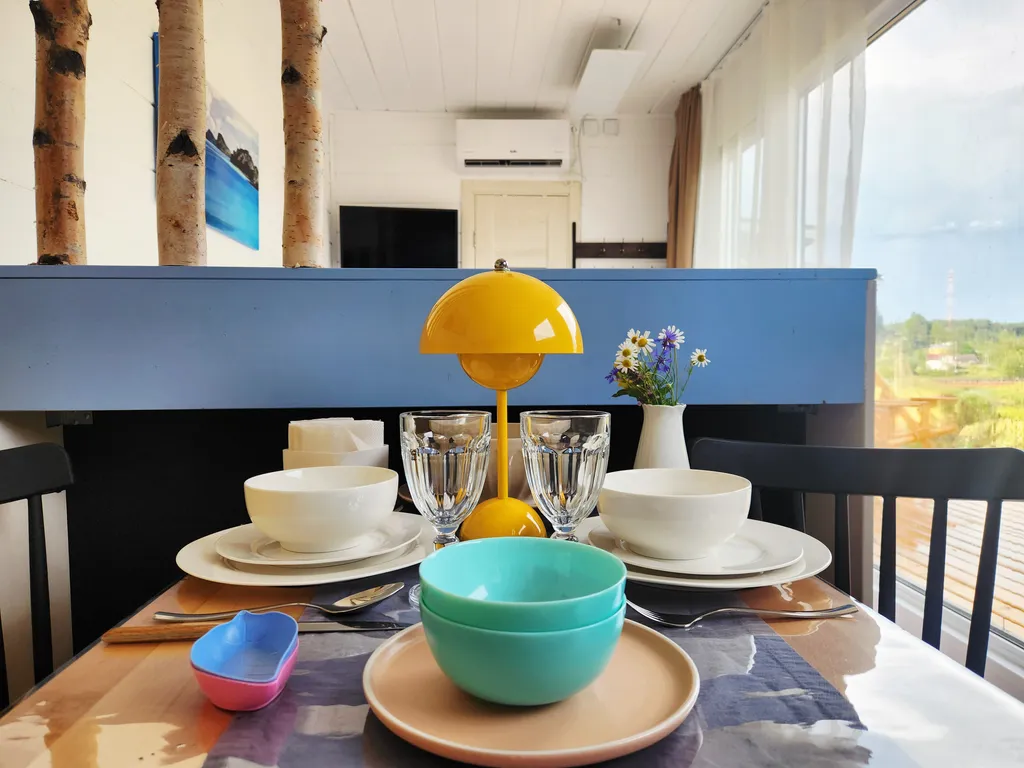 Дом с березками