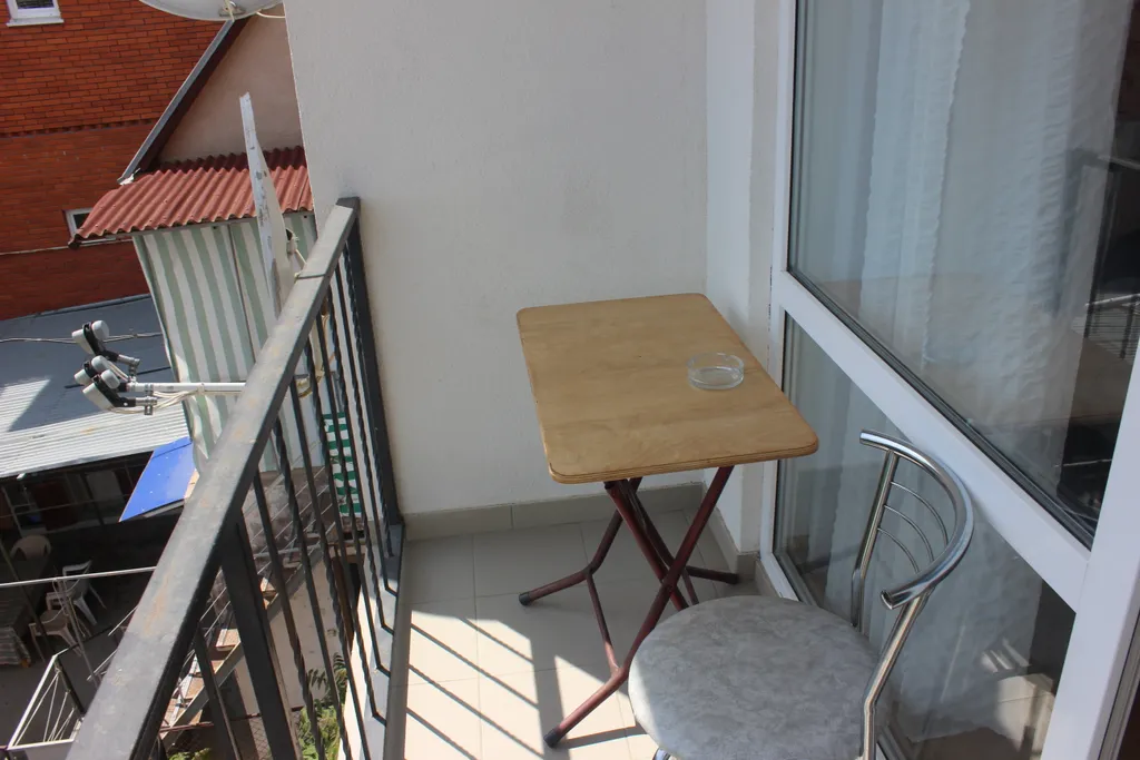 Номер с видом на море и горы