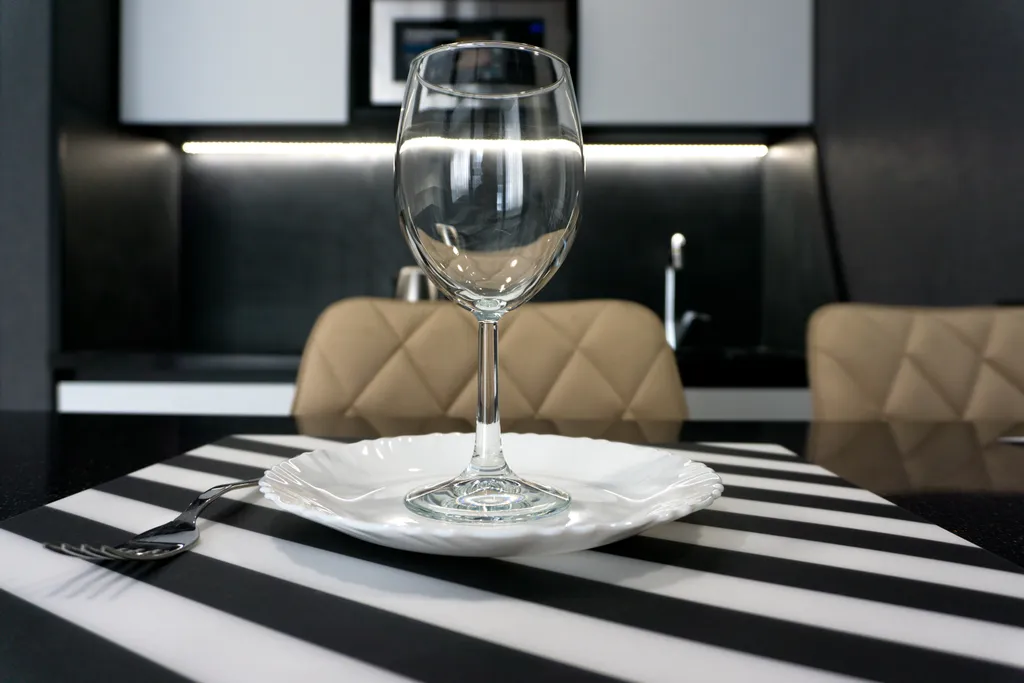 Дизайнерский ремонт, Планета