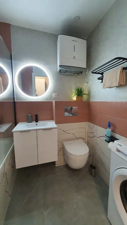 Уютная студия с двумя кроватями возле ЖД вокзала