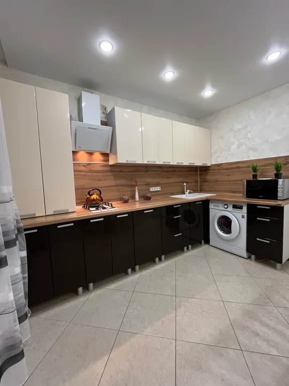 Отличная квартира с евро ремонтом у набережной