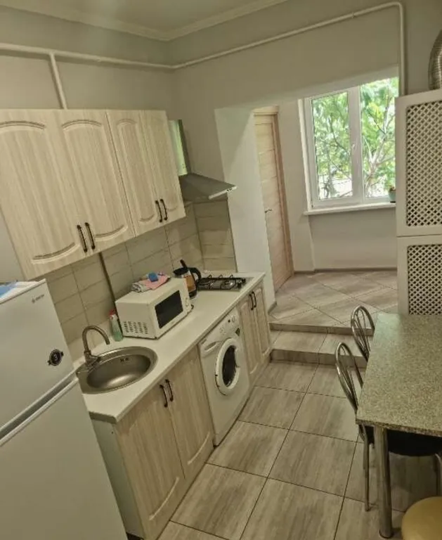 Квартира Апартаменты с выходом на проезд Ахматовой — Евпатория