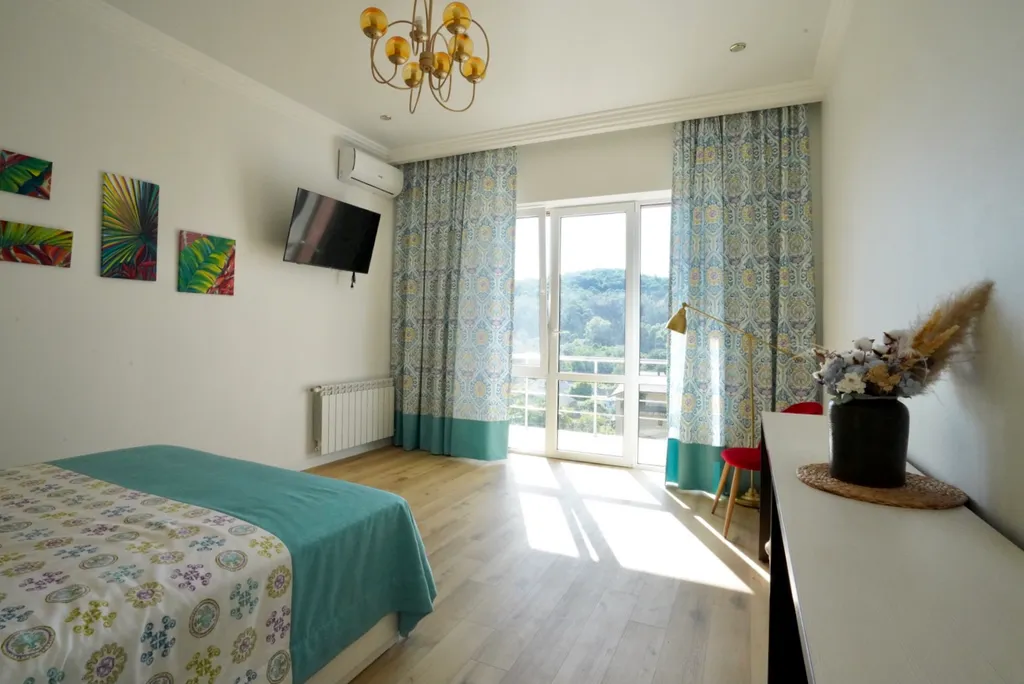 Квартира 2-комнатная квартира с видом на море и горы — Нижняя Хобза