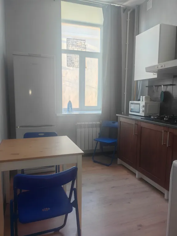 Апартаменты на Крестовой улице.