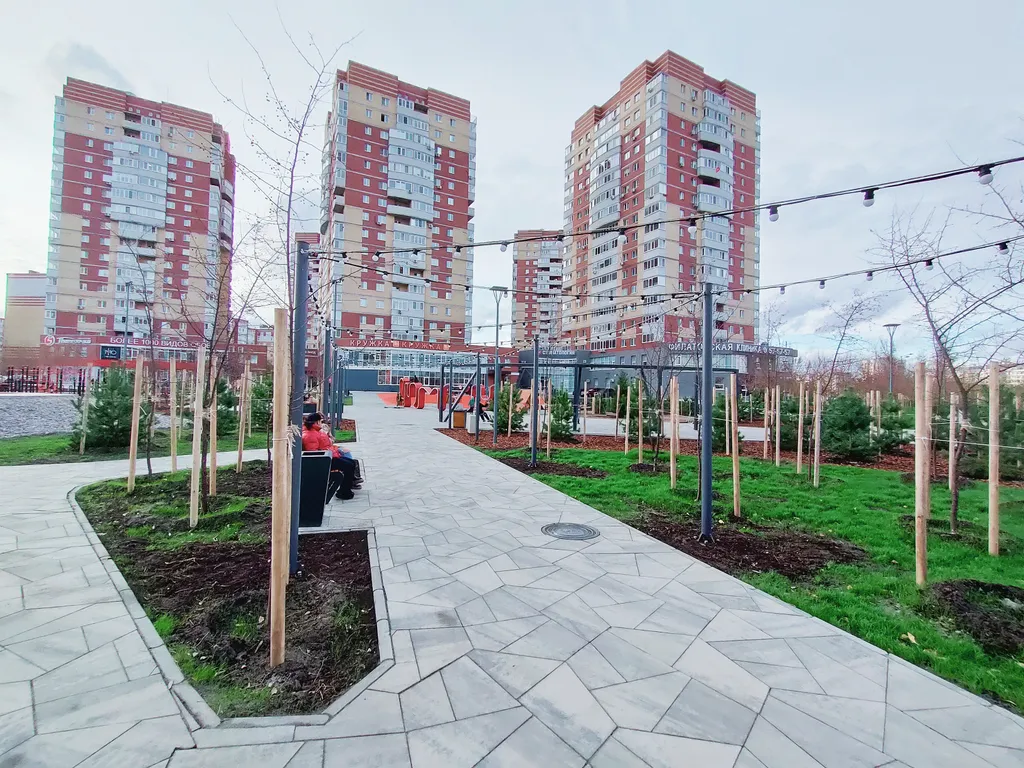 Квартира Квартира у ТЦ Кристалл — Тюмень