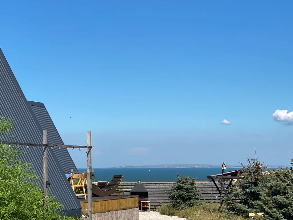 Домик а фрейм для круглогодичного отдыха с джакузи и баней